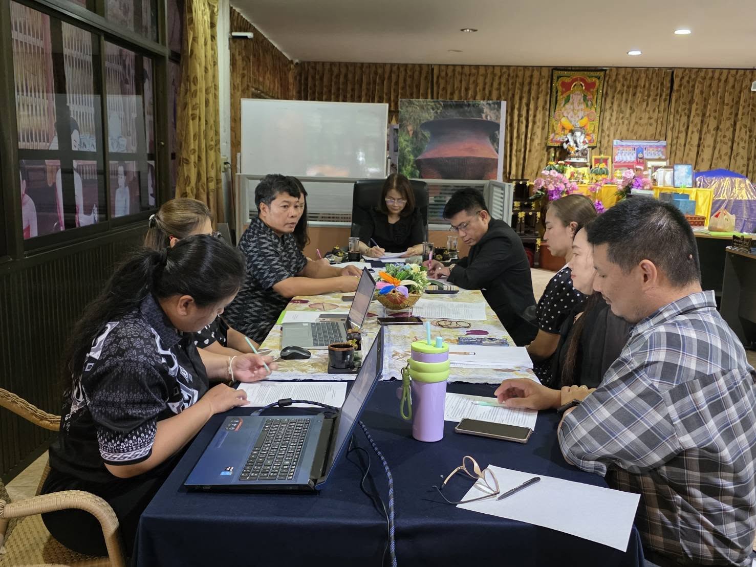 สำนักศิลปะและวัฒนธรรม มหาวิทยาลัยราชภัฏกาญจนบุรี เข้ารับการประเมินคุณภาพการศึกษาภายใน ระดับหน่วยงาน ประจำปีการศึกษา ๒๕๖๘